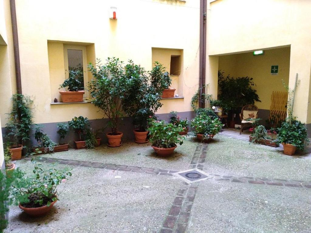 B&B Palazzo Oddo อัลเบงกา ภายนอก รูปภาพ
