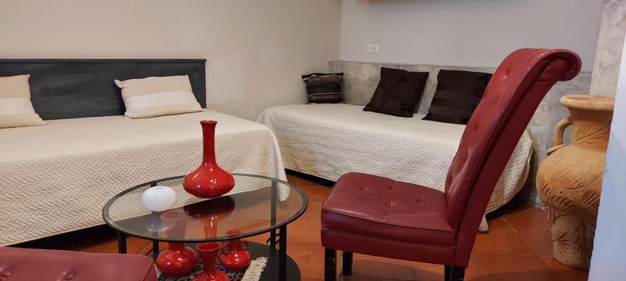 B&B Palazzo Oddo อัลเบงกา ภายนอก รูปภาพ