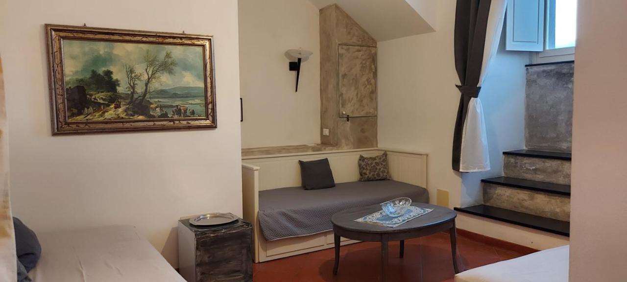 B&B Palazzo Oddo อัลเบงกา ภายนอก รูปภาพ