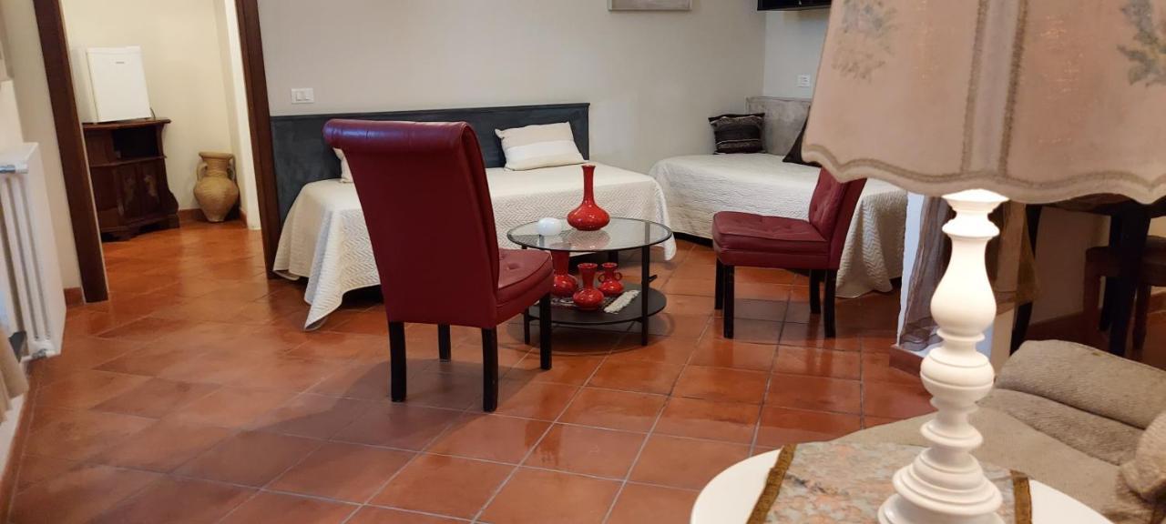 B&B Palazzo Oddo อัลเบงกา ภายนอก รูปภาพ